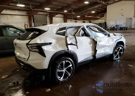 2024 Chevrolet Trax 1Rs from USA, damaged, VIN KL77LGE28RC017209